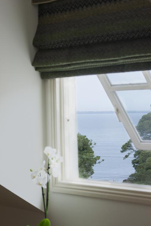 The Townhouse Strand Dunmore East Room photo